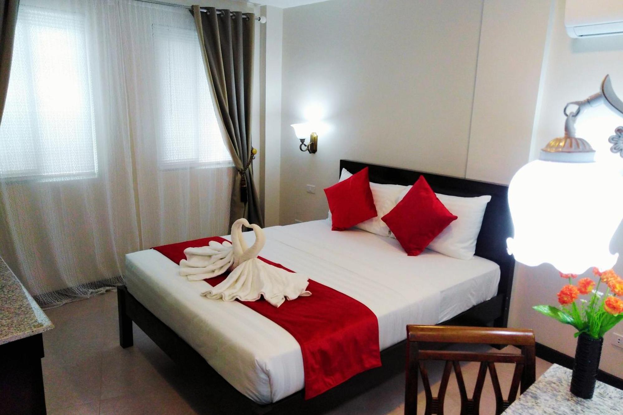 Venezia Suites Hotel Iloilo Номер фото