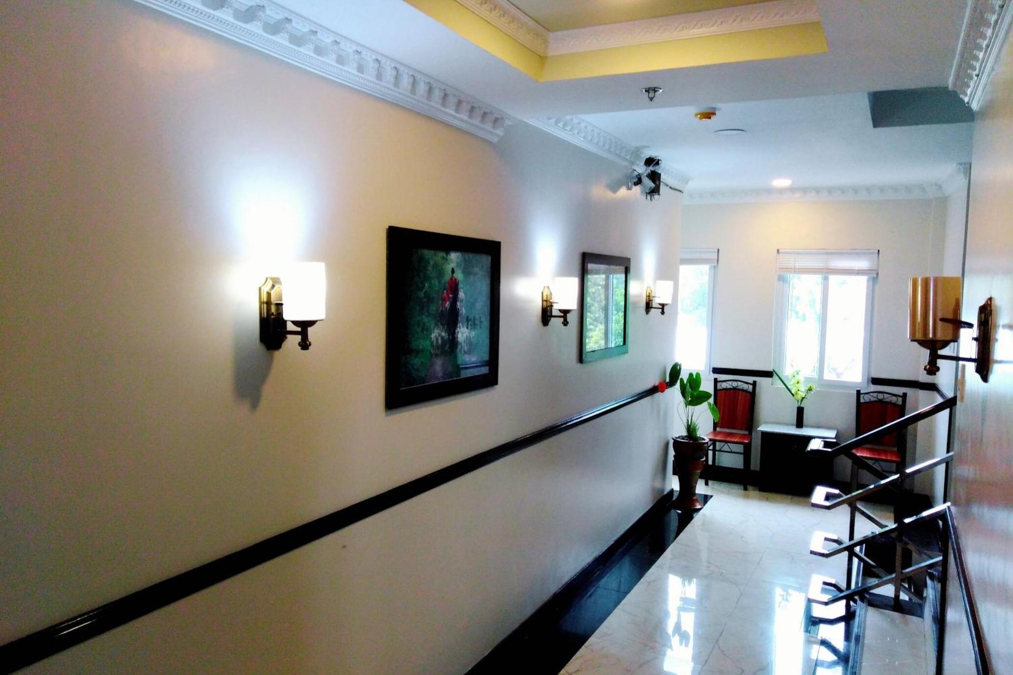 Venezia Suites Hotel Iloilo Экстерьер фото